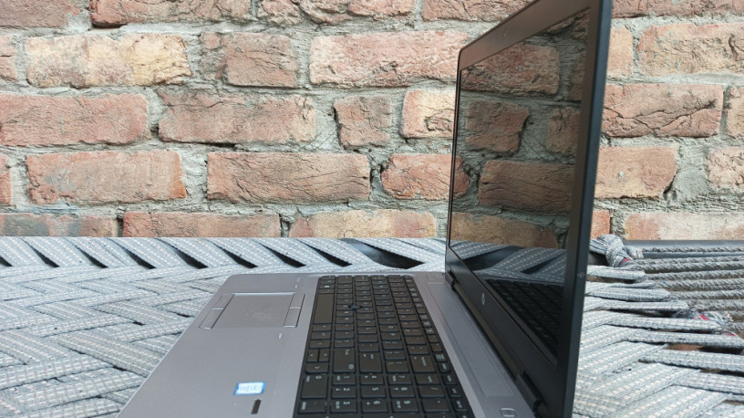 hp-probook-650-g2-laptop-i5-8th-gen-8-gb-ram-240-gb-ssd-2-gb-graphics-card-big-1