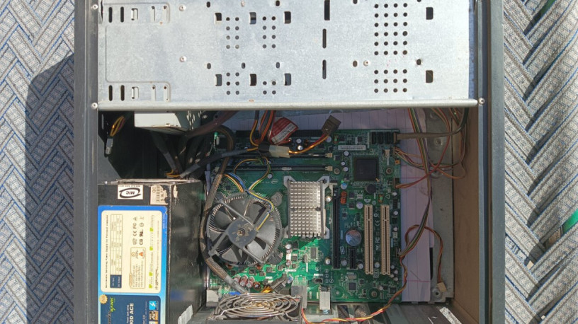 pc-core-2-duo-4-gb-ram-80-gb-hard-disk-big-1