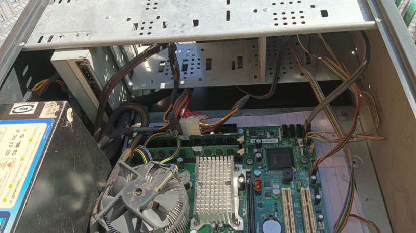 pc-core-2-duo-4-gb-ram-80-gb-hard-disk-big-3