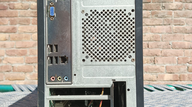 pc-core-2-duo-4-gb-ram-80-gb-hard-disk-big-6